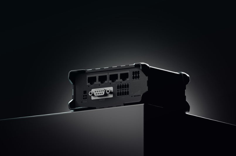 Teltonika RUT976 Endüstriyel RedCap 5G-4G Router