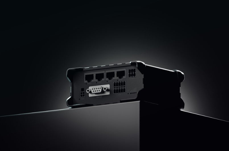 Teltonika RUT906 Endüstriyel 4G LTE Cat4 Router