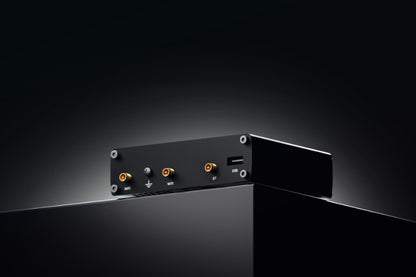 Teltonika RUTX10 Endüstriyel Gigabit Router