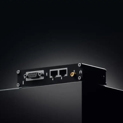 Teltonika RUT142 Endüstriyel RS232 Router