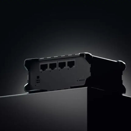 Teltonika RUT901 Endüstriyel 4G LTE Cat-4 Router